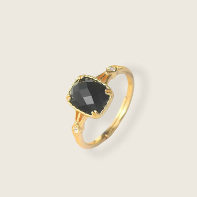Grounded & protected| black agate ring gold - Gembii Amsterdam