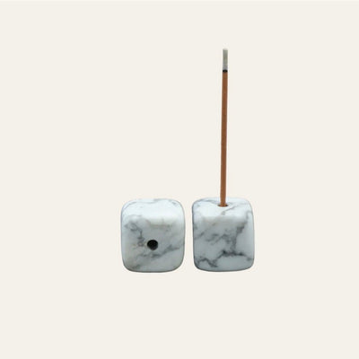 howlite incense holder - Gembii Amsterdam